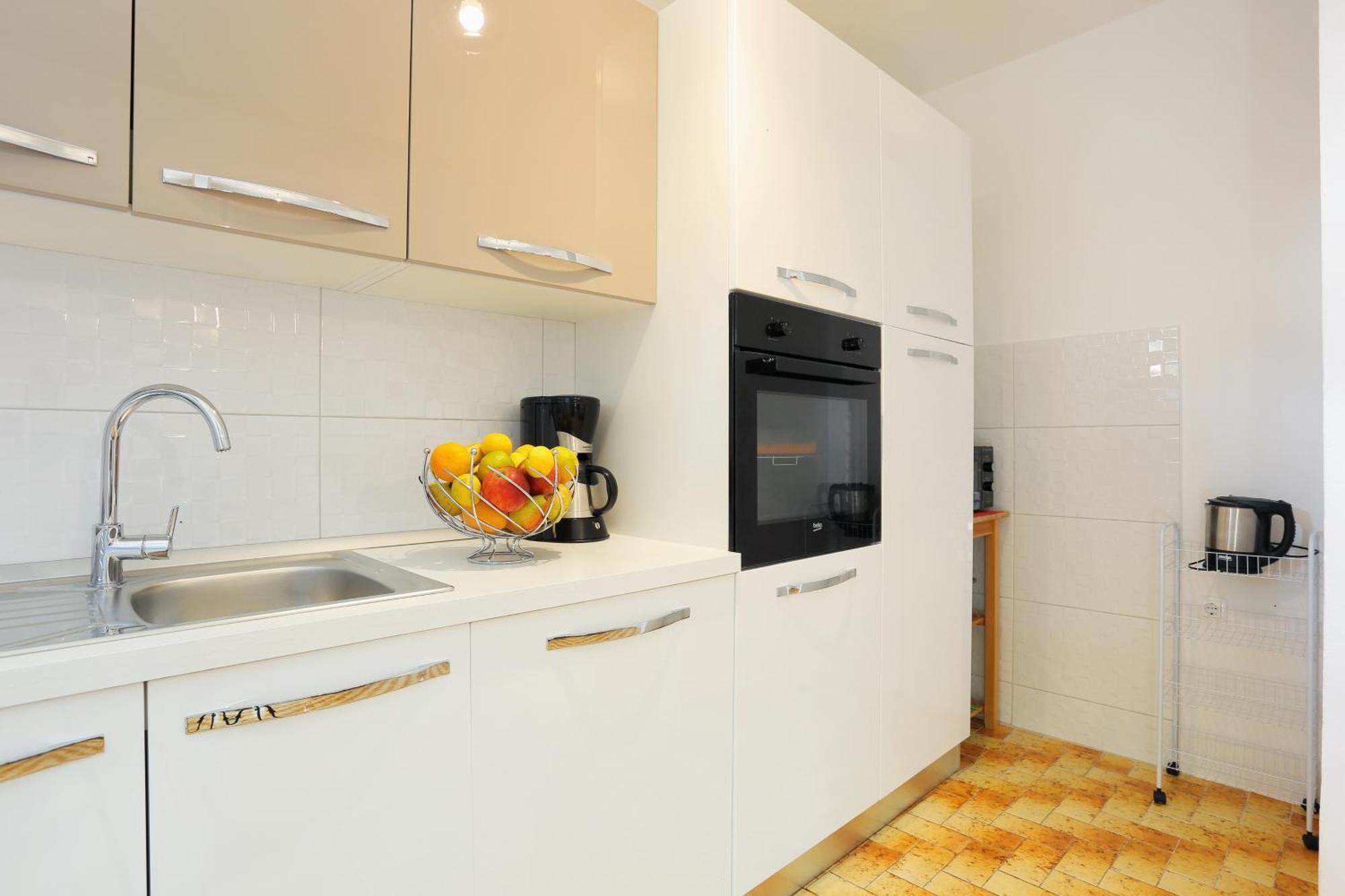 Seaside Holiday House Poljica, Trogir - 5161 Marina Pokoj fotografie